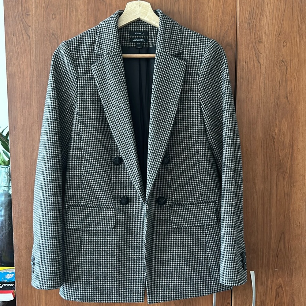 RW&Co Checkered Blazer
